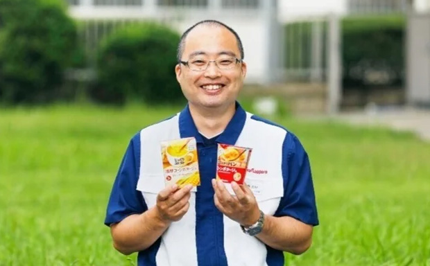 とうもろこしの一番おいしい瞬間を見逃さない【じっくりコトコト 濃厚コーンポタージュ】